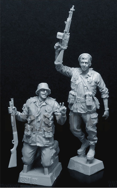 ブラボー6 35089 1/35 Vサインのシールズ(2体セット)