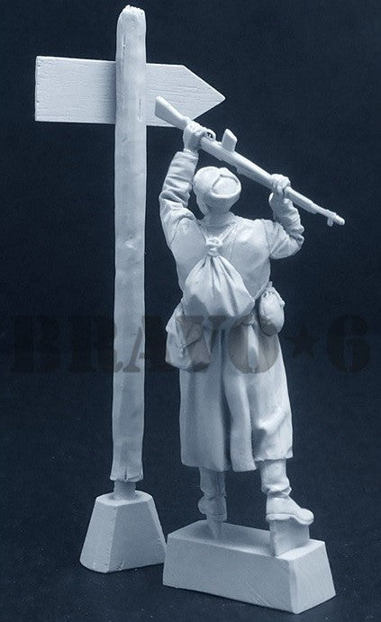 ブラボー6 35135 1/35 ドイツ語標識を壊すソビエト兵 1943/2/14