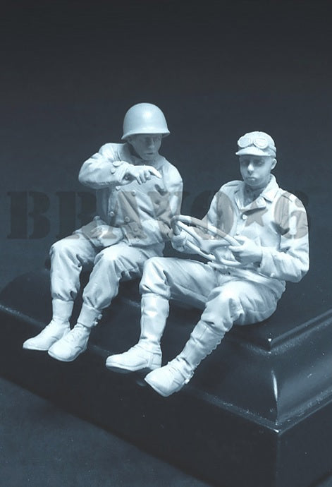 ブラボー6 35144 1/35 WWIIアメリカ ダッジトラック搭乗員(1)