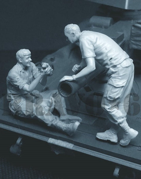 ブラボー6 35317 1/35 アメリカ軍 子犬と兵士