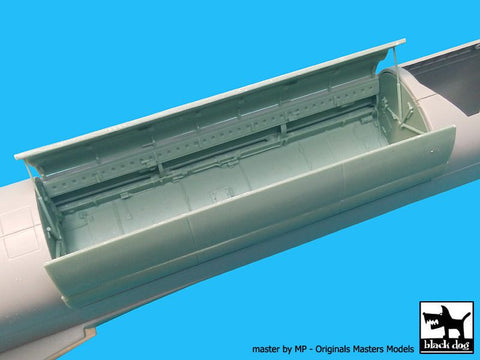 ブラックドッグ A72018 1/72 B-52 爆弾倉(イタレリ用)