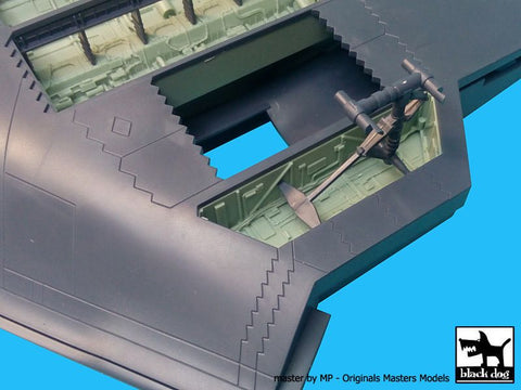 ブラックドッグ A72021 1/72 B-2スピリット 爆弾倉+ホイール・ベイ (コレクトモデル用)