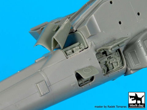 ブラックドッグ A72080 1/72 AH-64 D リア 電子部品 (アカデミー用)