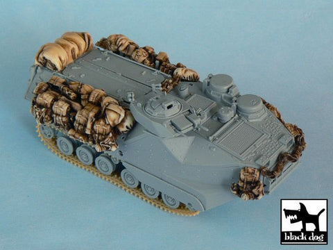 ブラックドッグ T72004 1/72 AAVP7A1 RAM/RS ( ドラゴン 07237用,10 レジンパーツ)