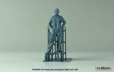 DEFモデル DF48005 1/48 アメリカ A-10C 女性パイロット フライトスーツ