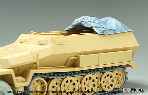 DEFモデル DM35143 1/35 WWII ドイツ Sd.kfz.251 Ausf.C キャンバスカバー 半開状態(アカデミー/ ドラゴン/ AFVクラブ用)