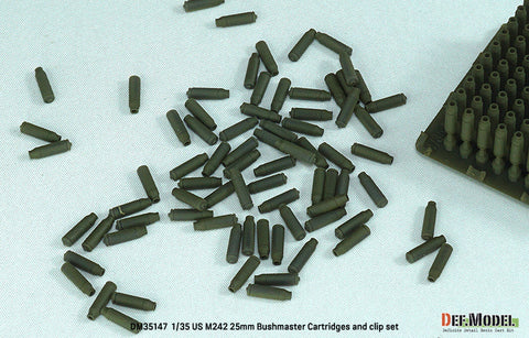 DEFモデル DM35147 1/35 アメリカ M242 25mm ブッシュマスター用薬莢&クリップ (各200個)(各社 M2/M3 LAV-25 APC用)