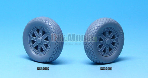 DEFモデル DS32001 1/32 F4U コルセア 自重変形メインタイヤ 1(タミヤ用)