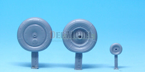 DEFモデル DS32006 1/32 メッサーシュミット Me163B コメート 自重変形タイヤ 2 (モンモデル用)