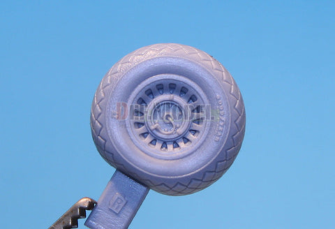 DEFモデル DS48002 1/48 B-25 ミッチェル 自重変形タイヤ (アキュレイトミニチュア用)