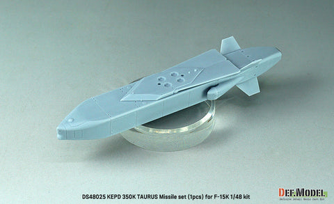 DEFモデル DS48025 1/48 KEPD 350K タウルス 巡航ミサイル (F-15K用)