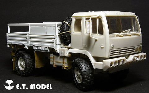 E.T.モデル E35-017 1/35 現用アメリカ M1078 LMTVトラック(トランぺッター 01004用)