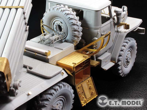 E.T.モデル E35-191 1/35 ロシア BM-21 グラッド 多連装ロケット砲(トランぺッター 01013用)