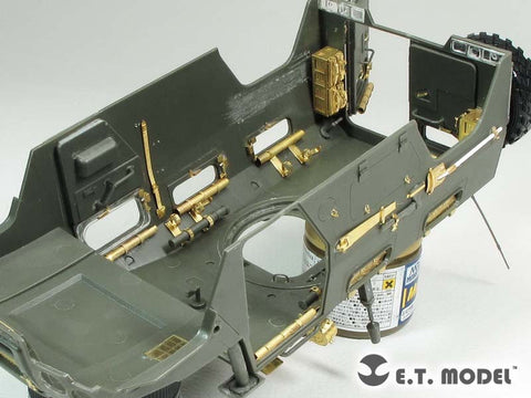 E.T.モデル E35-195 1/35 ロシア GAZ-233014 ティーグル インテリア(モンモデル VS-003用)