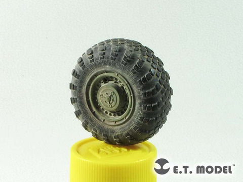 E.T.モデル ER35-062 1/35 ロシア ロングレンジ 9A52-2 スメーチ ロケットランチャー 自重変形ロードホイール(モンモデル SS-009用)