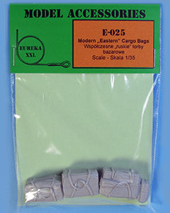 エウレカXXL E-025 1/35 現用 "イースタン" カーゴバッグ