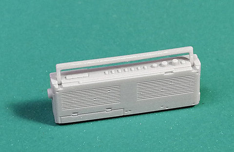 エウレカXXL E-057 1/35 ポータブル ラジオカセットプレーヤー