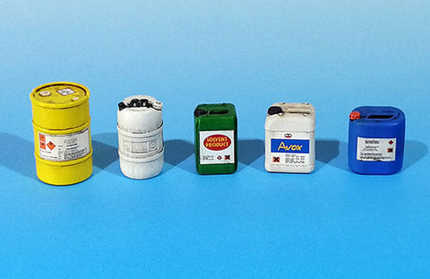 エウレカXXL E-067 1/35 化学薬品用のプラスチック容器 #2