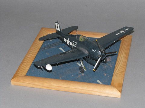 エウレカXXL EDB-4801 1/48 アメリカ軍機 空母デッキベース