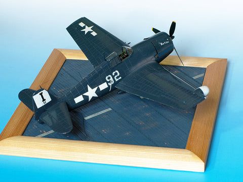 エウレカXXL EDB-4801 1/48 アメリカ軍機 空母デッキベース