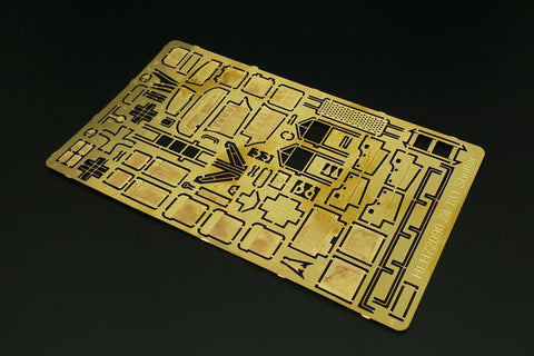 ハウラー HLH72090 1/72 Zil-131用密閉シェルター