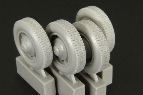 ハウラー HLU35020 1/35 シトロエン11CV ホイール