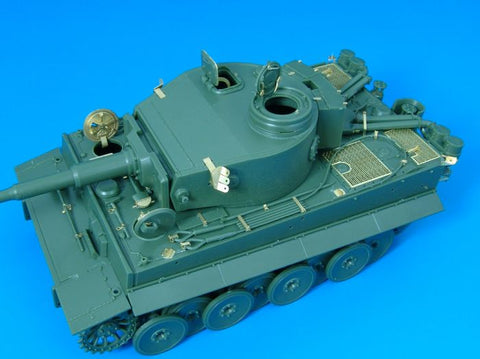 ハウラー HLX48029 1/48 タイガーI 初期型 エッチングパーツ(スカイボウ 用)