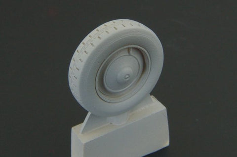 ハウラー HLX48099 1/48 シトロエン11CV ホイール セット(レジン製 タミヤ用)