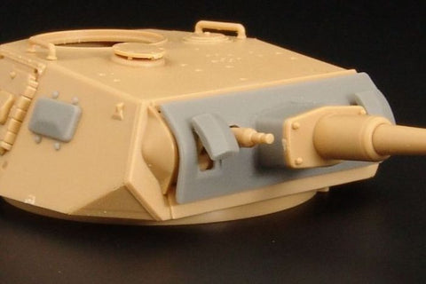 ハウラー HLX48167 1/48 III号戦車 J型 後期型 改造セット(III号戦車L型用)