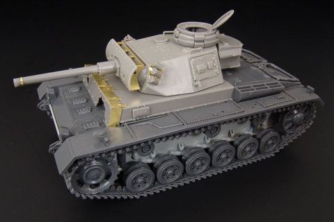 ハウラー HLX48179 1/48 III号火炎放射戦車( III号突撃砲B型使用)改造セット