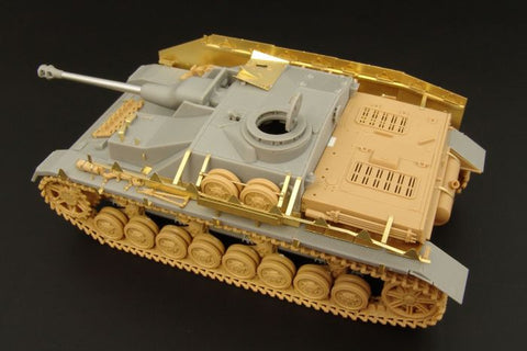 ハウラー HLX48239 1/48 Sd.Kfz.167 IV号突撃砲 改造パーツ(タミヤ 用)