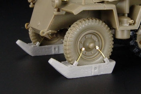 ハウラー HLX48281 1/48 Sd.Kfz.250-251 フロントホイールスキー エッチングパーツ (タミヤ/Supermodel 用・レジン製)