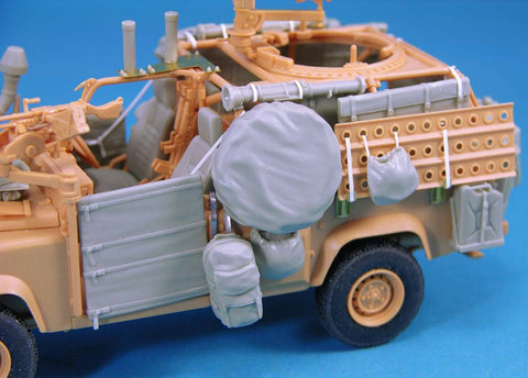 レジェンド LF1226 1/35 ランドローバー ウルフ 積荷セット