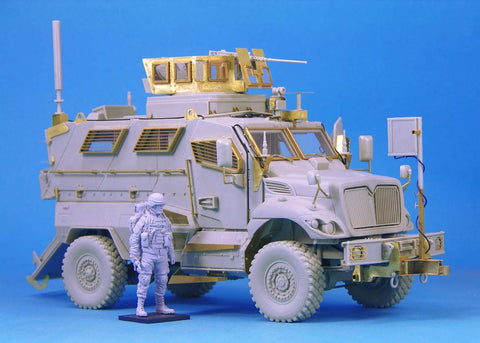 レジェンド LF1235 1/35 4x4 MRAP トラック フルキット