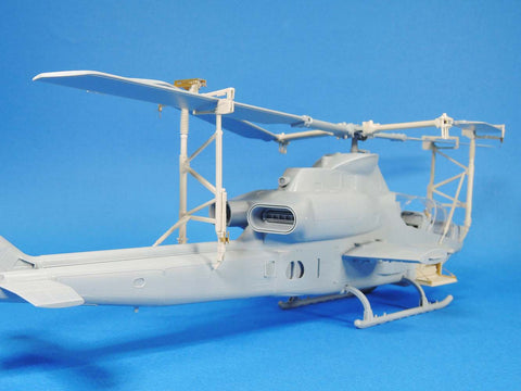 レジェンド LF1369 1/35 AH-1Z アップグレード ブレード 折り畳み ラック セット (アカデミー用)