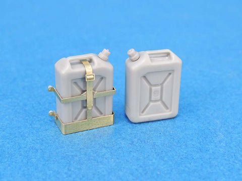 レジェンド LF1383 1/35 イスラエル国防軍 20L 水用ジェリカンw/ホルダーセット (10個)