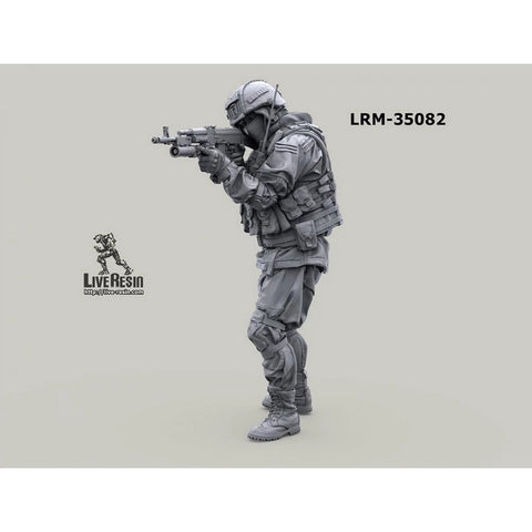 ライブレジン LRM35082 1/35 ロシア陸軍兵 現用歩兵戦闘装備, 戦闘中 23