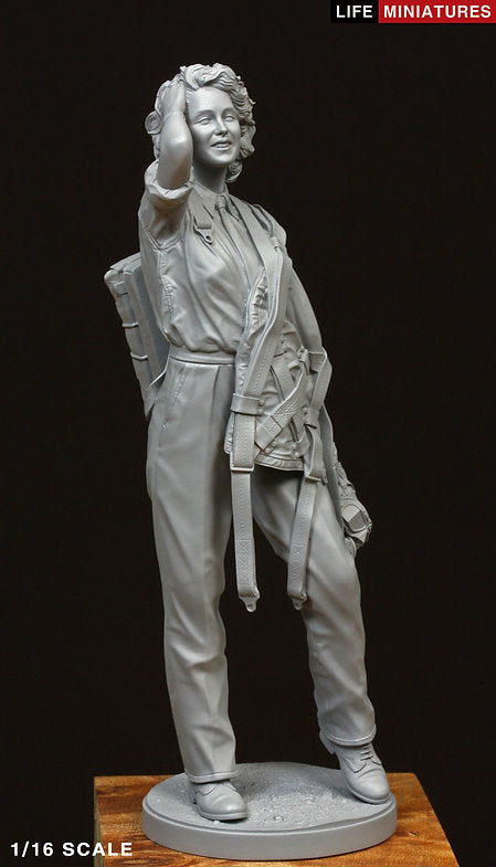 ライフミニチュア LM-16005 1/16 アッタガールズ WWII イギリス空軍ATA パイロット