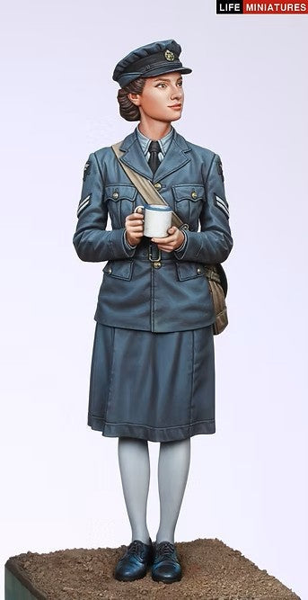ライフミニチュア LM-16007 1/16 WAAF(イギリス婦人補助空軍)アシスタントセクションリーダー 1940-1941年