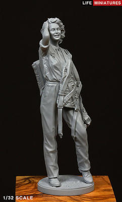 ライフミニチュア LM-32001 1/32 アッタガールズ WWII イギリス空軍ATA パイロット