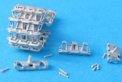 マスタークラブ MTL-35012 1/35 IV号戦車 , III号突撃砲 1943 - 45 ソリッドホーン用履帯