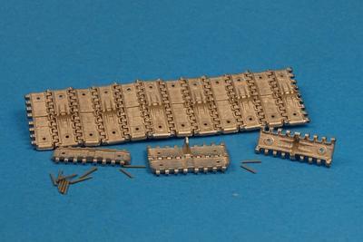 マスタークラブ MTL-35018 1/35 T-34 550mm M1941 初期型 2用履帯