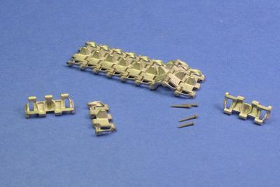 マスタークラブ MTL-35038 1/35 T-28用履帯