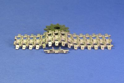 マスタークラブ MTL-35056 1/35 オブイェークト279 用履帯