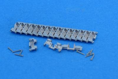 マスタークラブ MTL-35073 1/35 STZ-5用履帯