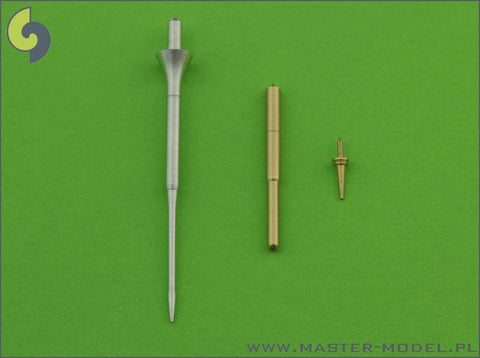 マスター AM-32-044 1/32 F-4 ファントム II(ロングノーズ型) 装備 F-4E,F,G,EJおよび偵察機 RF-4B,C,E,EJ用