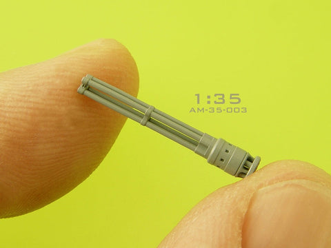 マスター AM-35-003 1/35 ミル24 (ハインド D/E) のヤクシェフ・ボルゾフ JakB-12.7mmガトリングガンとDUASプローブ (金属およびレジンパーツ)