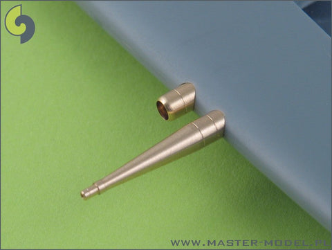 マスター AM-48-005 1/48 スーパーマリンスピットファイア Eウィング初期型用 フェアリング付イスパノ20mmと.50キャリバー機関砲 (2種類)