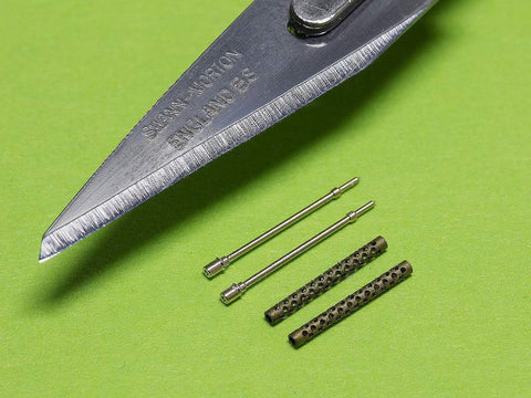 マスター AM-72-073 1/72 ミグ 19S (ファーマー C) 銃身セットとピトー管