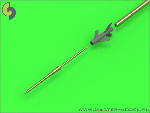 マスター AM-72-103 1/72 スホーイ Su-7 (フィッターA)のピトー管と30mm機関砲銃身